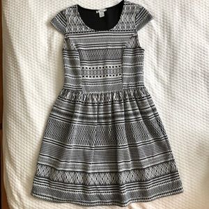 Black and White Casual Dress